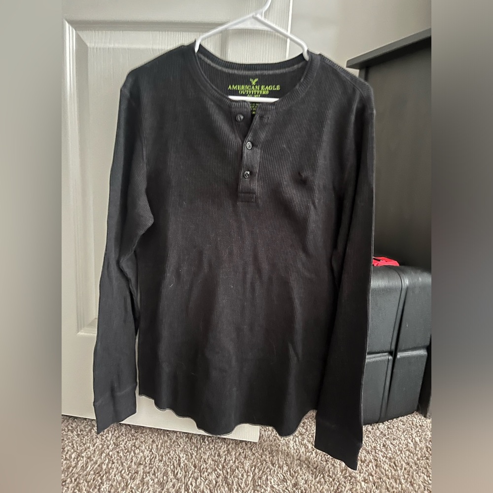 American Eagle Outfitters Gray Henley Shirt
